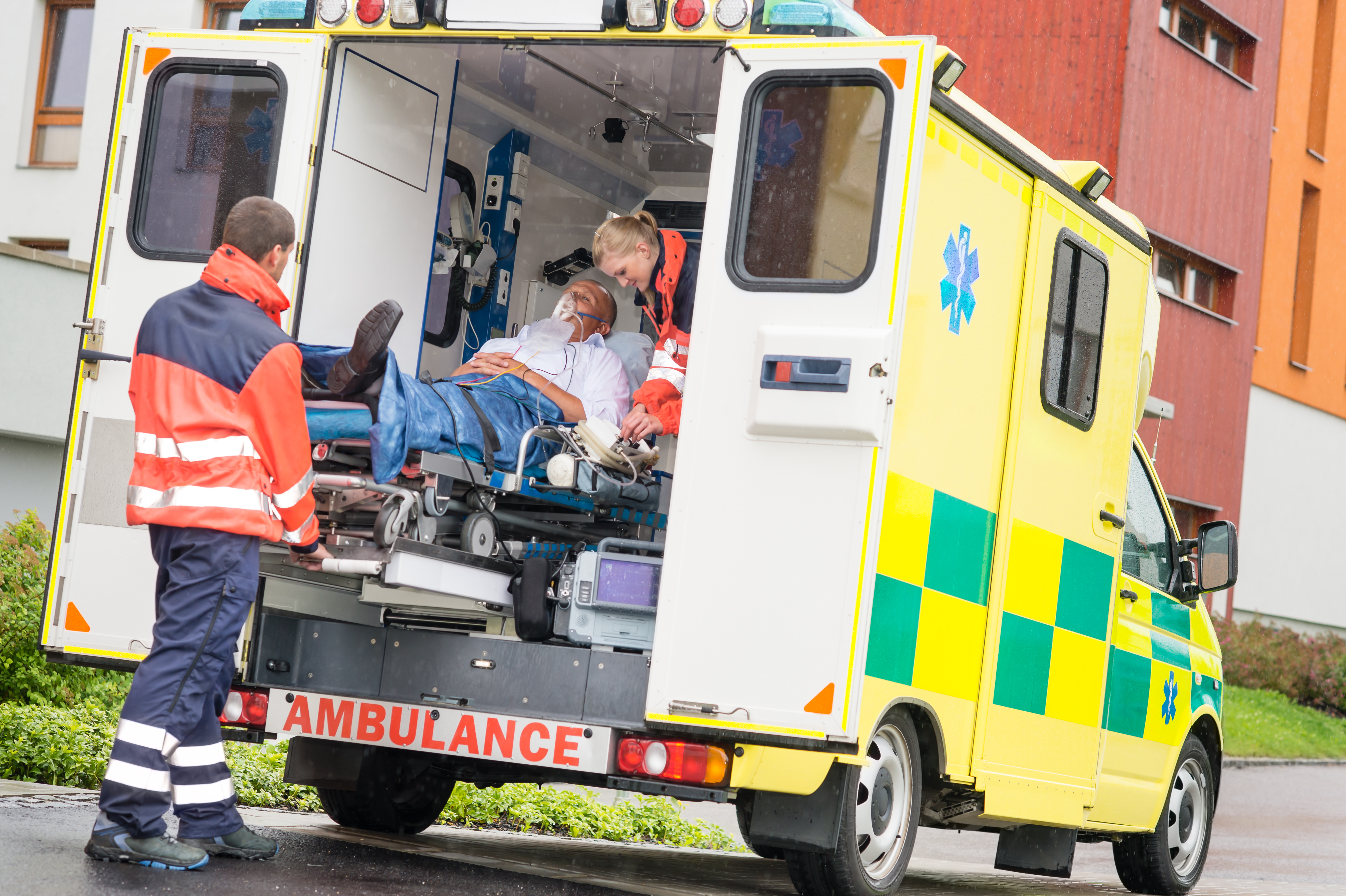 how-much-do-emts-paramedics-make-hospitalcareers