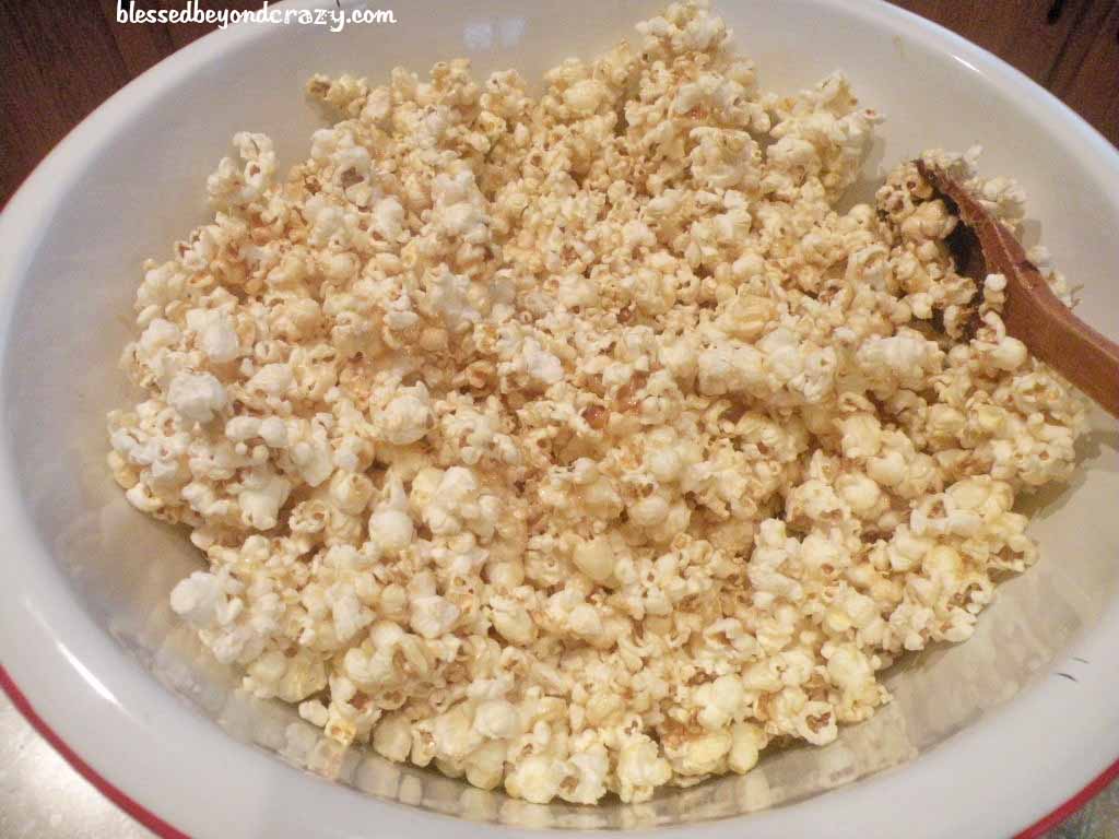 caramel popcorn 4