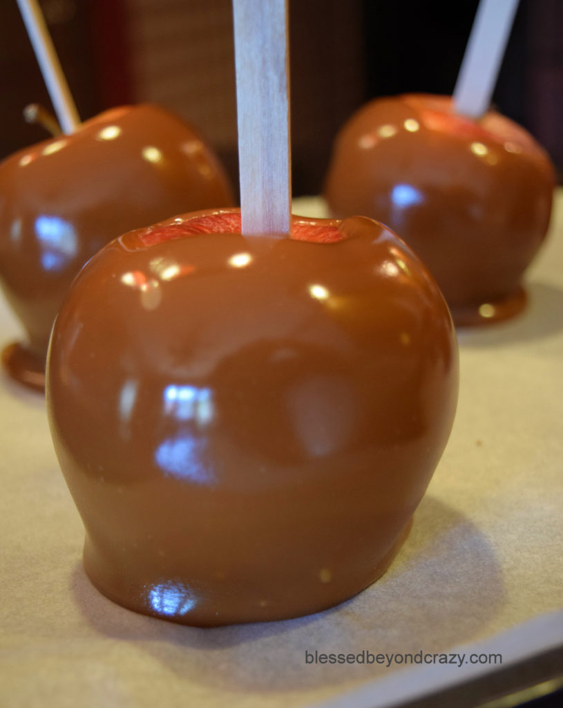 Old Fashioned Double Dipped Caramel Apples 6