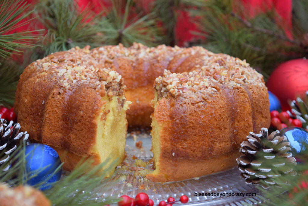 Classic Holiday Rum Cake 1