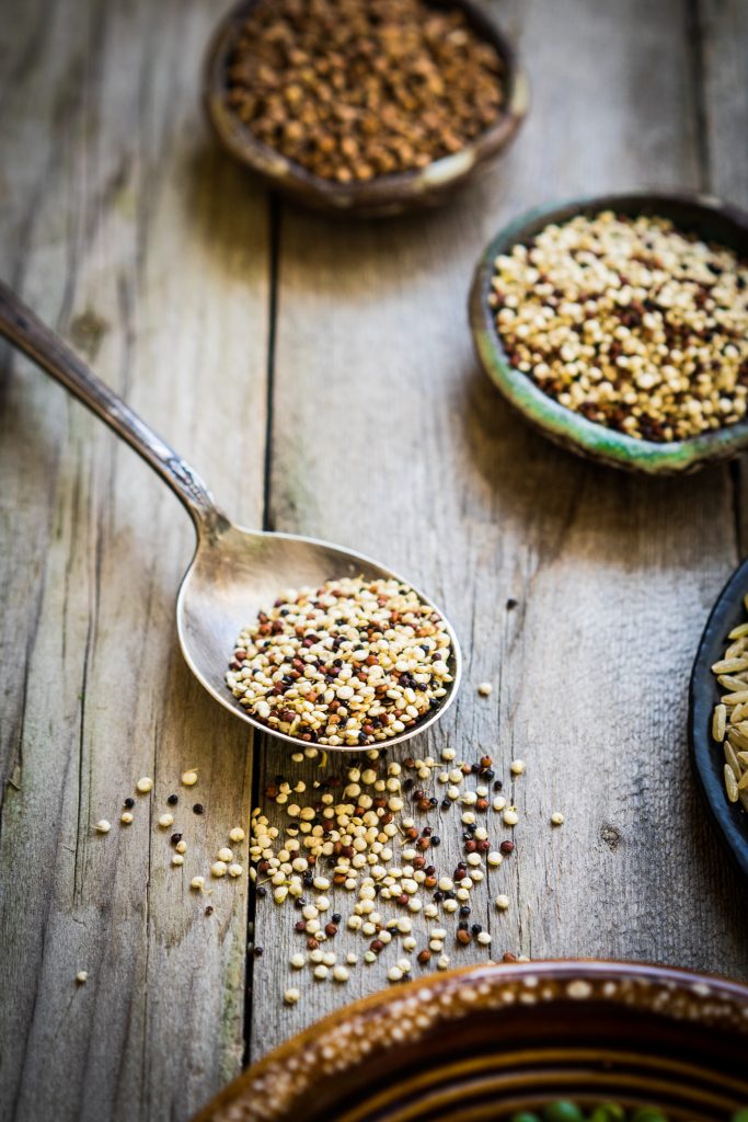 Healthy Quinoa Breakfast Bowls