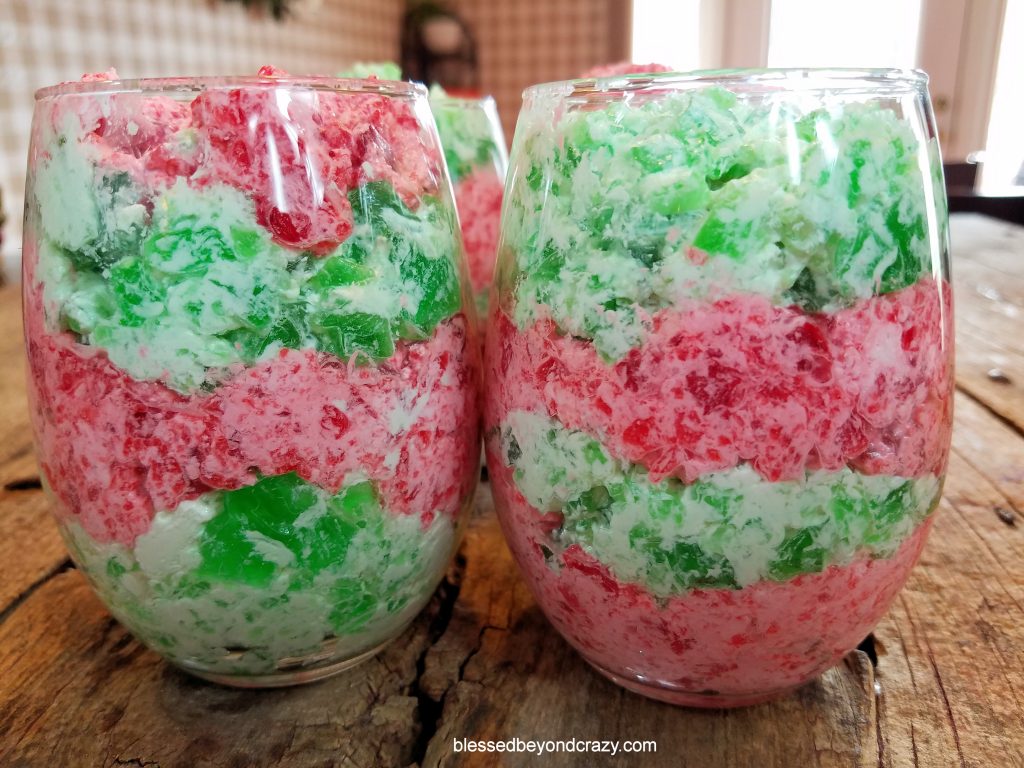 Easy Christmas Parfaits