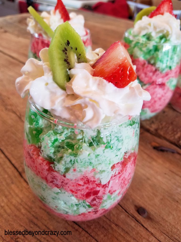 Easy Christmas Parfaits