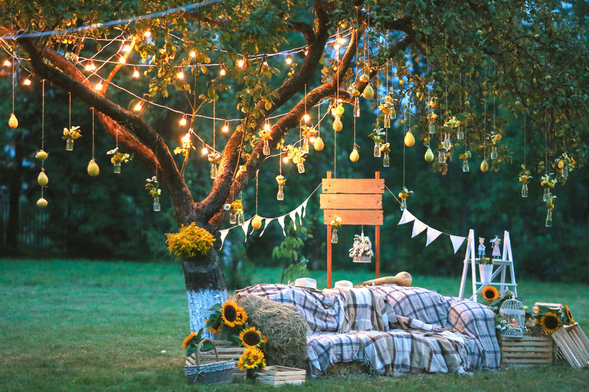 How to Host a Cozy Autumn Garden Party