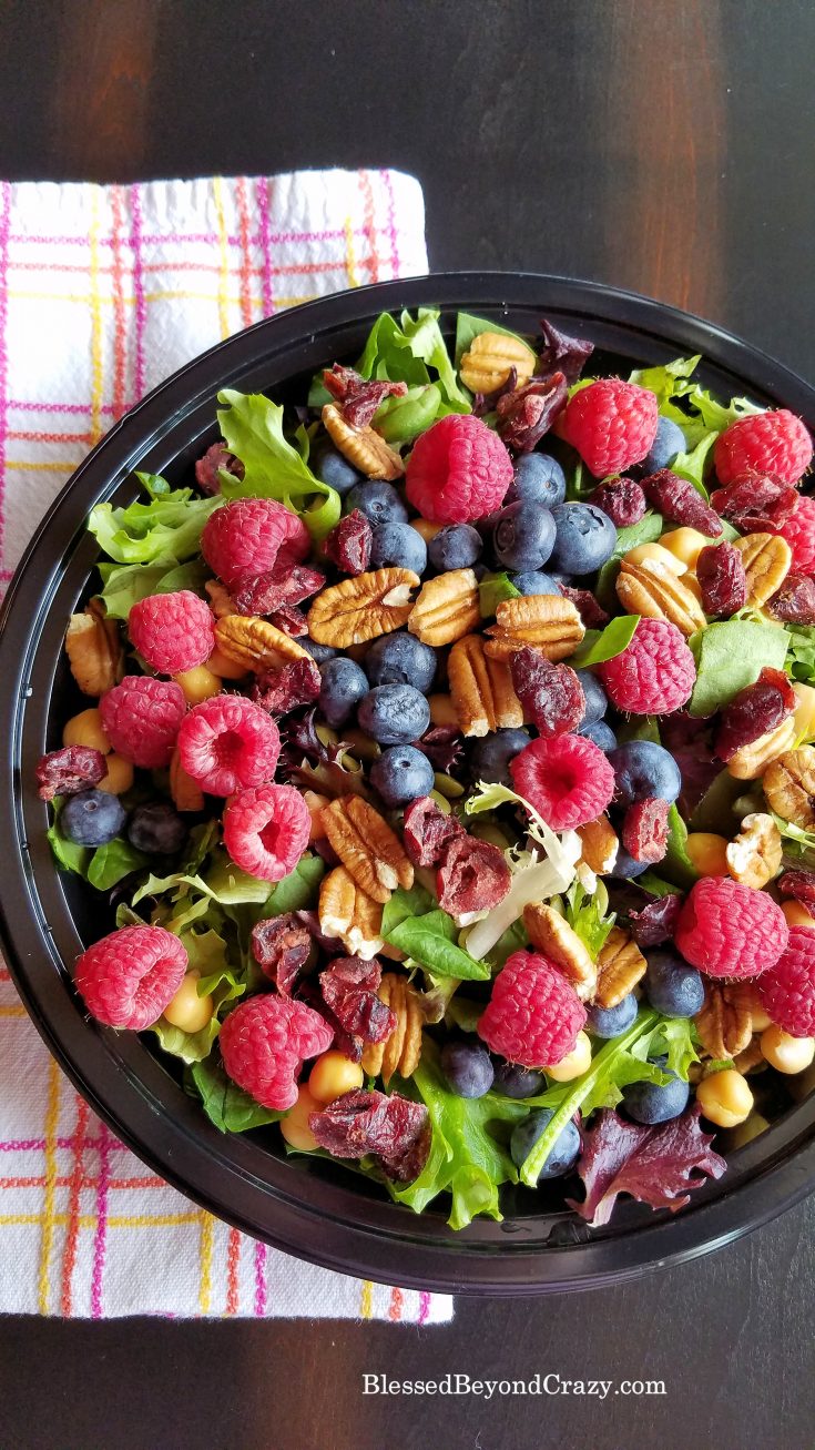 Make-Ahead Healthy Travel Salad