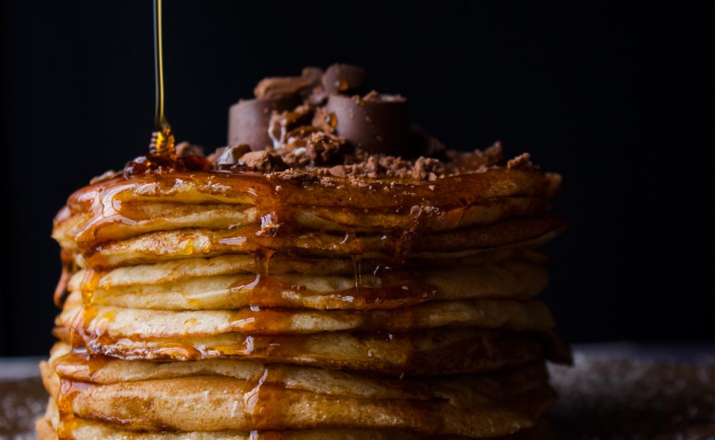 Cascading maple syrup used in Mini Lite Maple Pumpkin Crustless Pies