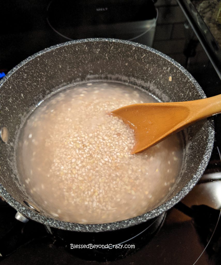 Cooking buckwheat cereal