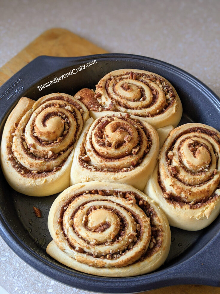 Easy Cinnamon Rolls (Gluten-Free Option)