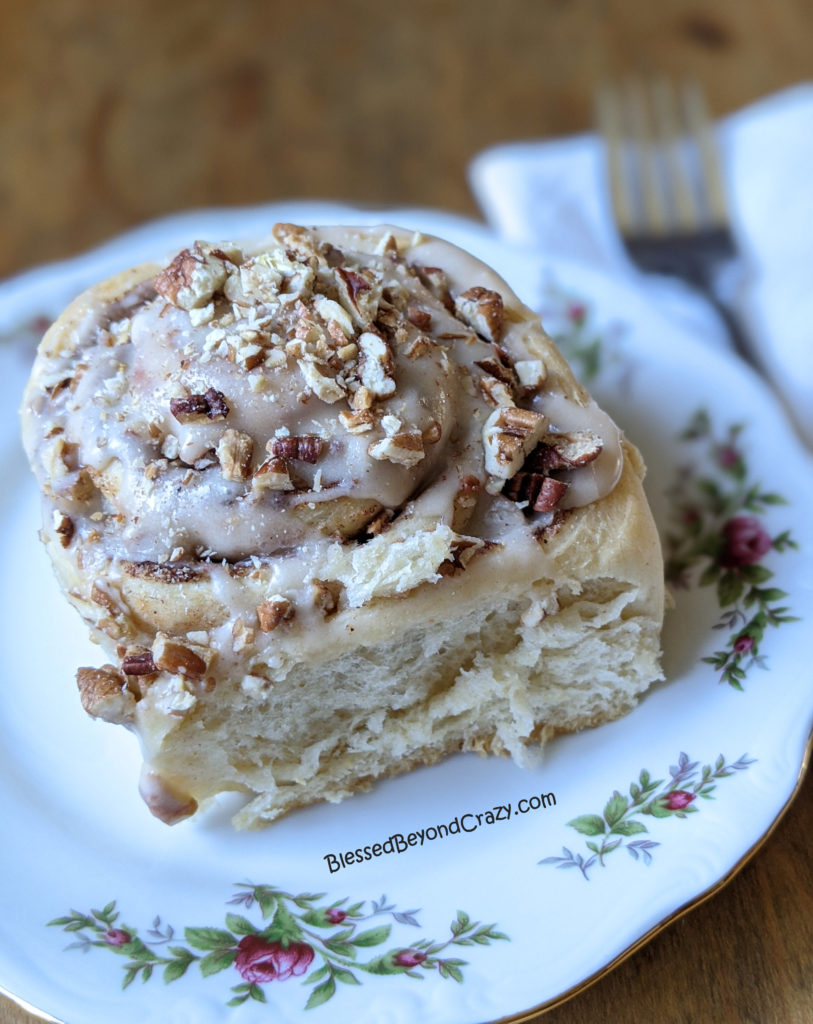 Easy Cinnamon Rolls (GlutenFree Option)