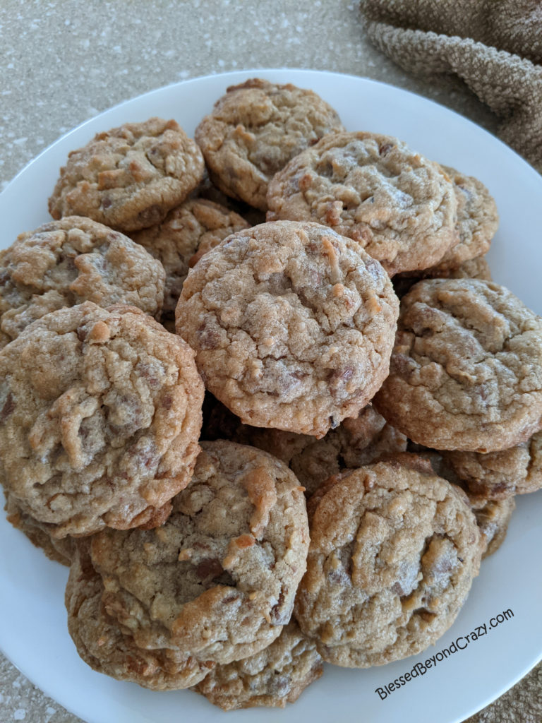 Plate of freshly baked Island Treasure Cookie Recipe with Gluten-Free Option