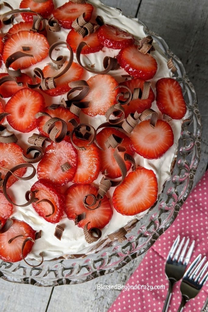 Easy Strawberry Ice Cream Cake Recipe - Play Party Plan